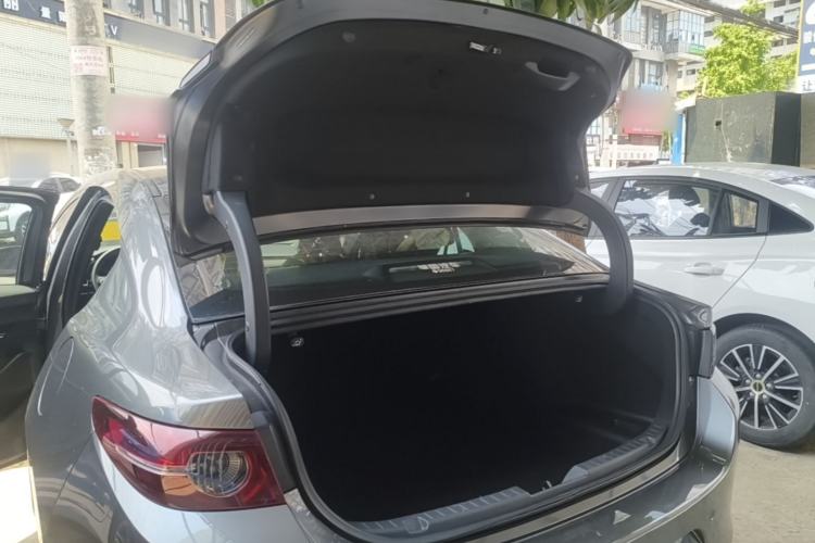 Used Mazda 3 Axela 2020 2.0L Automatic Zhiya Edition Trunk