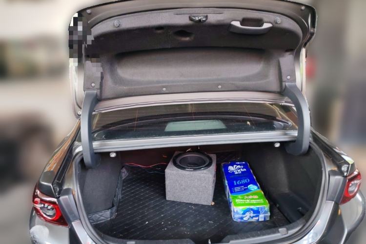 Used Mazda 3 Axela 2020 2.0L Automatic Zhiya Edition Trunk