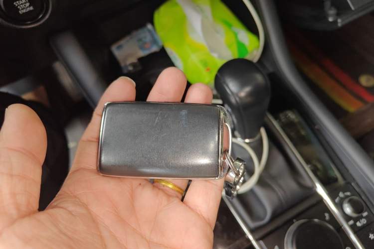 Used Mazda 3 Axela 2020 2.0L Automatic ZhiXuan Edition Vehicle Key