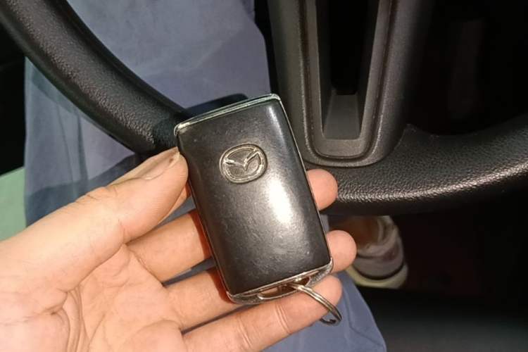 Used Mazda 3 Axela 2020 1.5L Automatic ZhiMei Edition Vehicle Key