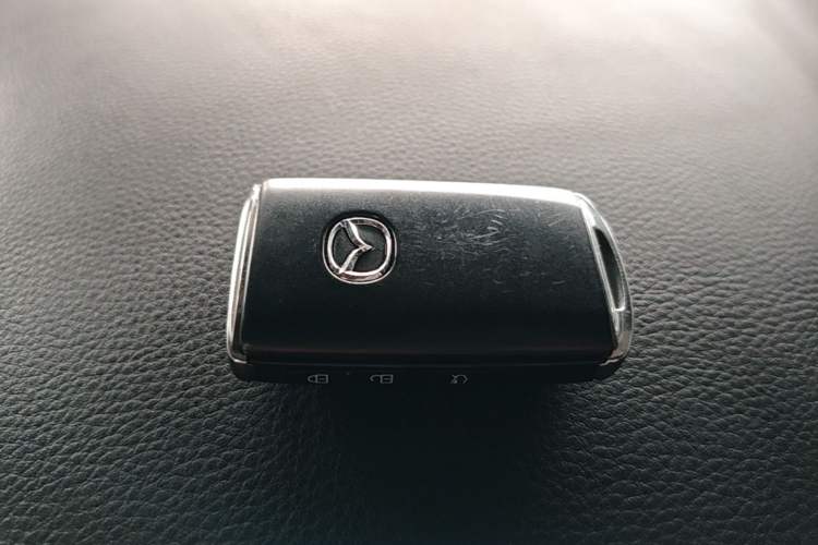 Used Mazda 3 Axela 2020 2.0L Automatic Zhiya Edition Vehicle Key