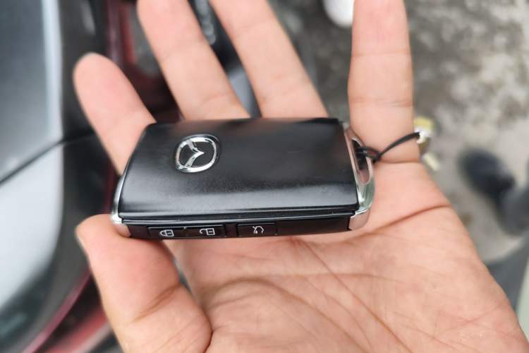 Used Mazda 3 Axela 2020 2.0L Automatic Zhiya Edition Vehicle Key