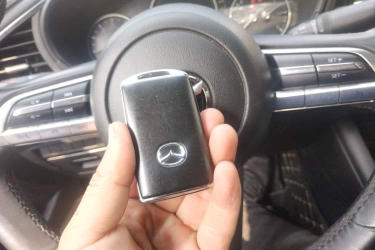 Used Mazda 3 Axela 2020 2.0L Automatic ZhiXuan Edition Vehicle Key