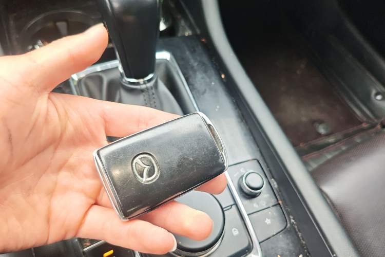 Used Mazda 3 Axela 2020 2.0L Automatic Zhiya Edition Vehicle Key