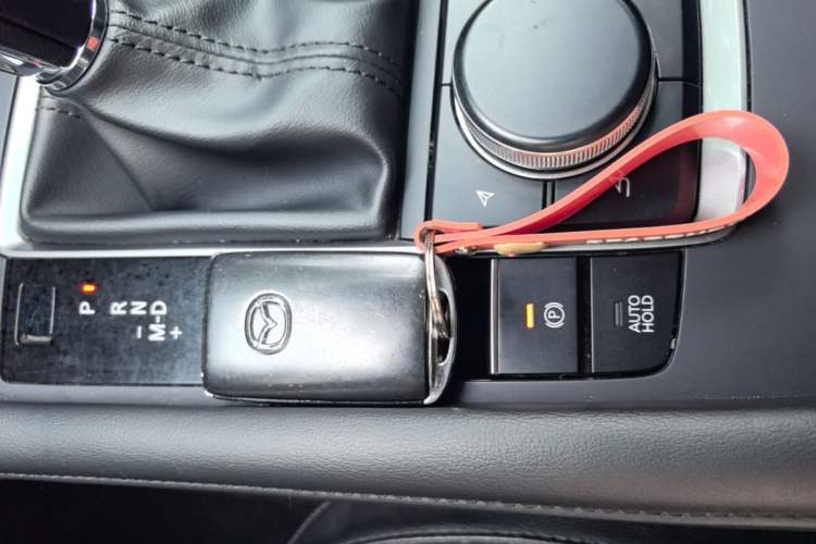 Used Mazda 3 Axela 2020 1.5L Automatic Zhiyue Sunroof Version Vehicle Key