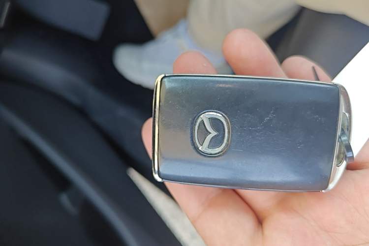 Used Mazda 3 Axela 2020 1.5L Automatic Luxury Version Vehicle Key