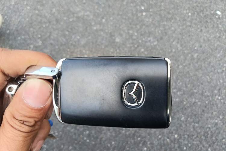 Used Mazda 3 Axela 2020 2.0L Automatic Zhiya Edition Vehicle Key