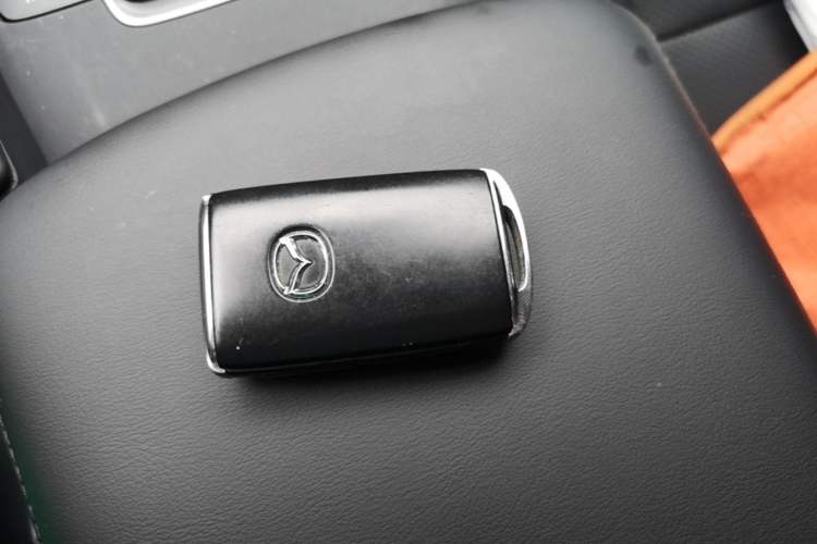Used Mazda 3 Axela 2020 1.5L Automatic ZhiMei Edition Vehicle Key