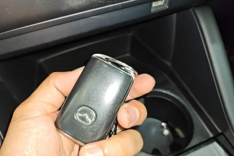 Used Mazda 3 Axela 2020 2.0L Automatic Zhiya Edition Vehicle Key