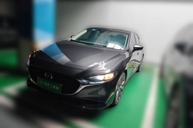 Used Mazda 3 Axela 2020 2.0L Automatic ZhiShang Edition