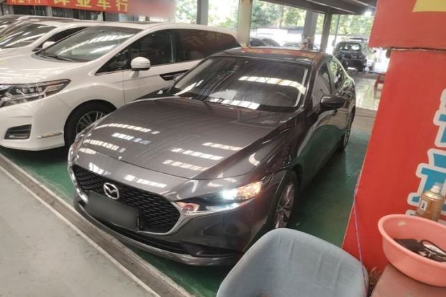 Used Mazda 3 Axela 2020 1.5L Automatic ZhiMei Edition