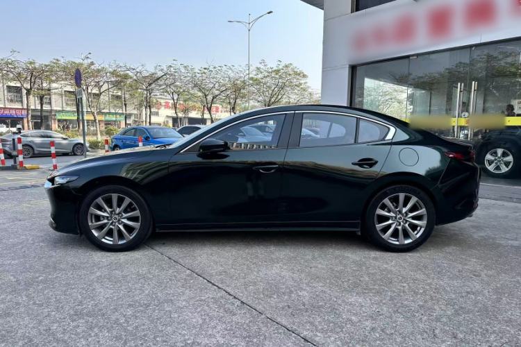 Used Mazda 3 Axela 2020 2.0L Automatic Zhiya Edition Exterior 3