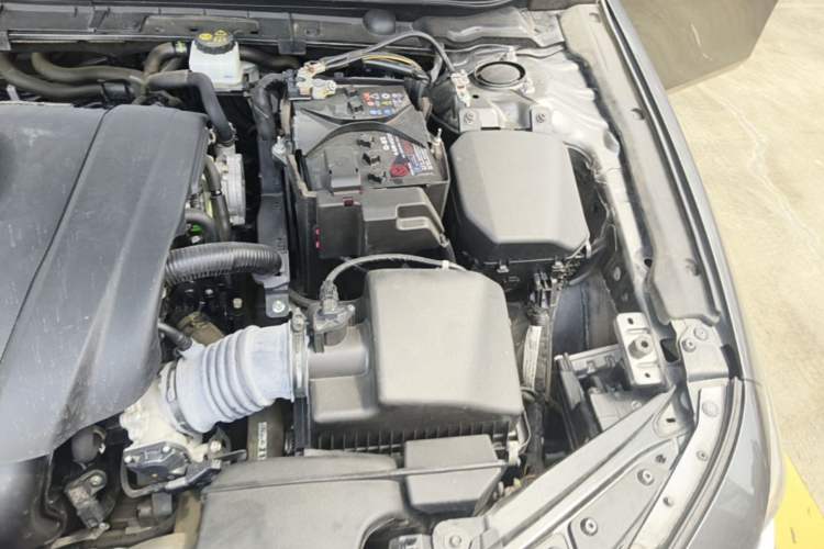 Used Mazda 3 Axela 2020 2.0L Automatic Zhiya Edition Engine Bay Left