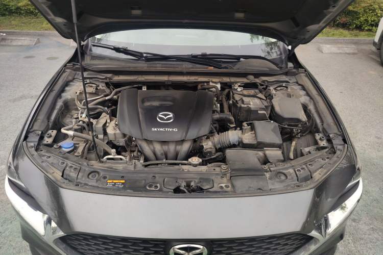 Used Mazda 3 Axela 2020 1.5L Automatic ZhiMei Edition Engine Bay