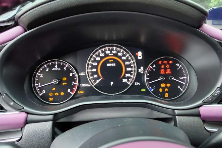 Used Mazda 3 Axela 2020 2.0L Automatic Zhiya Edition Instrument Cluster