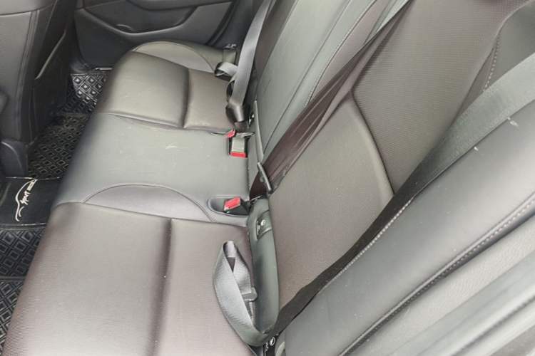 Used Mazda 3 Axela 2020 2.0L Automatic Zhiya Edition Left Rear Seat