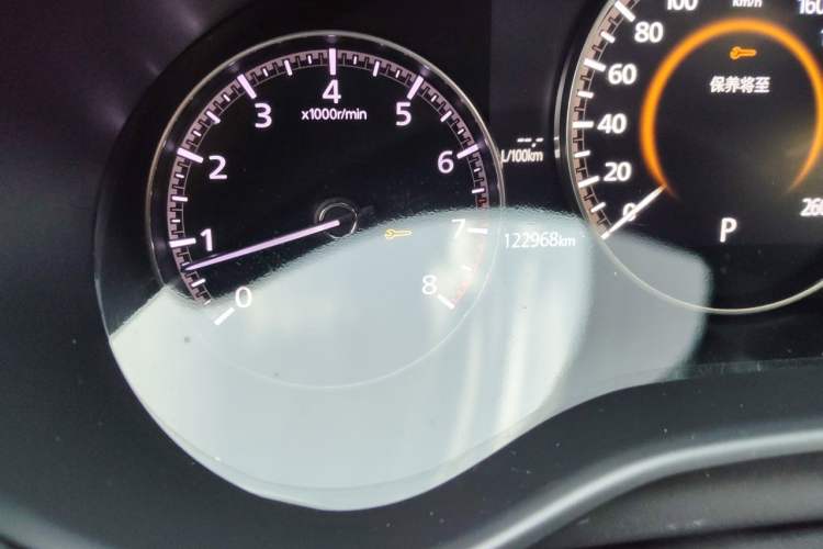 Used Mazda 3 Axela 2020 2.0L Automatic Zhiya Edition Odometer Close Up