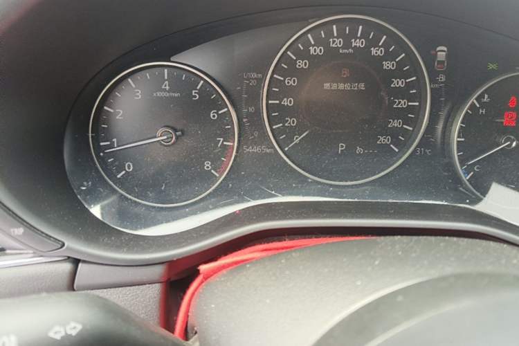 Used Mazda 3 Axela 2020 2.0L Automatic Zhiya Edition Odometer Close Up