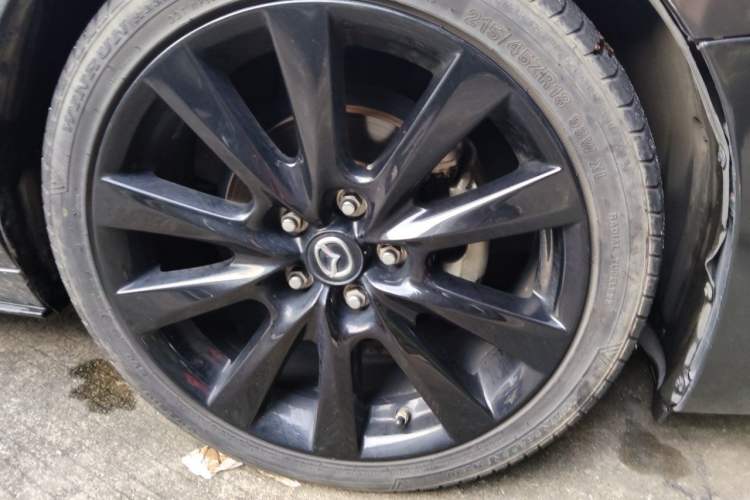 Used Mazda 3 Axela 2020 2.0L Automatic Zhiya Edition Right Front Wheel Hub