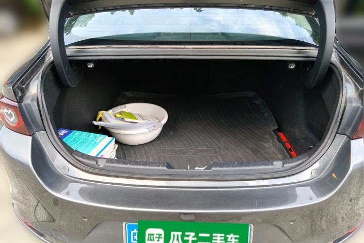 Used Mazda 3 Axela 2020 2.0L Automatic Zhiya Edition Trunk
