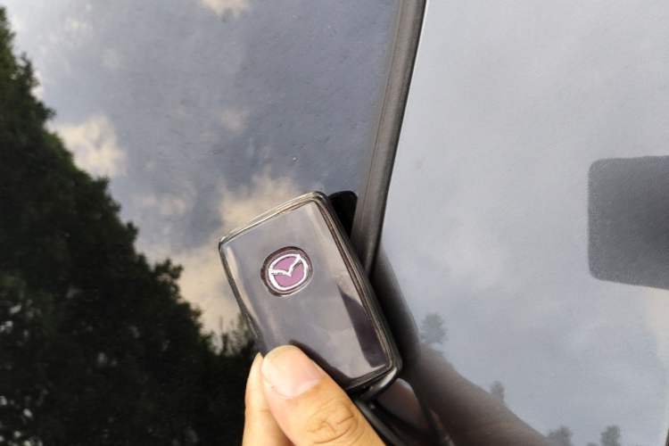 Used Mazda 3 Axela 2020 2.0L Automatic Zhiya Edition Vehicle Key