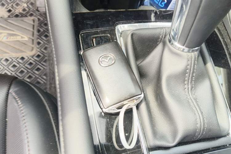Used Mazda 3 Axela 2020 2.0L Automatic Zhiya Edition Vehicle Key