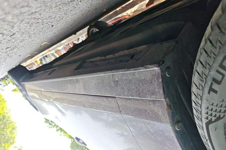 Used Mazda 3 Axela 2020 2.0L Automatic Zhiya Edition Left Side Sill