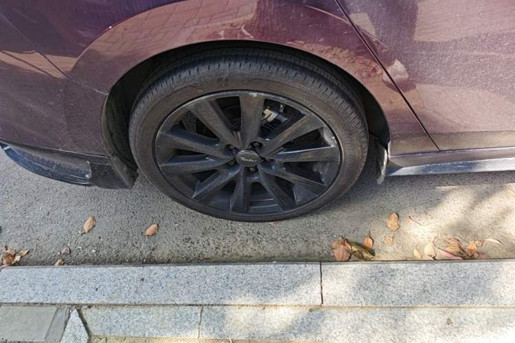 Used Mazda 3 Axela 2020 2.0L Automatic Zhiya Edition Right Rear Wheel Hub