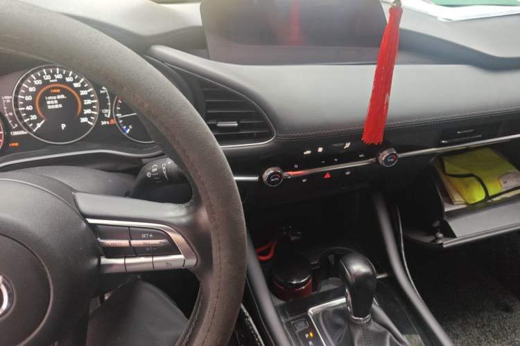 Used Mazda 3 Axela 2020 2.0L Automatic Zhiya Edition Audio And AC Panel