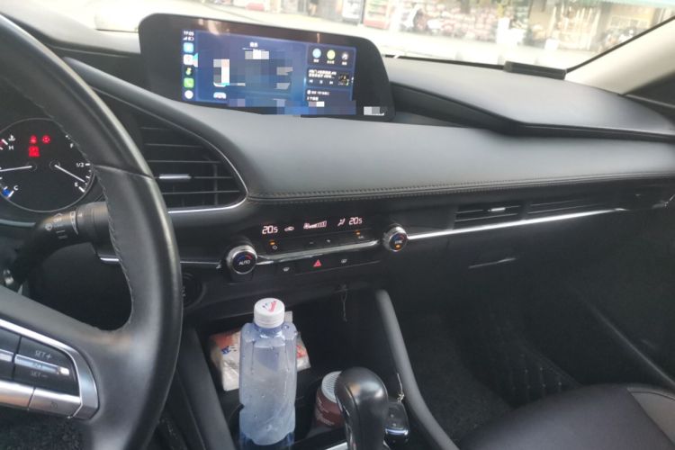 Used Mazda 3 Axela 2020 2.0L Automatic Zhiya Edition Audio And AC Panel