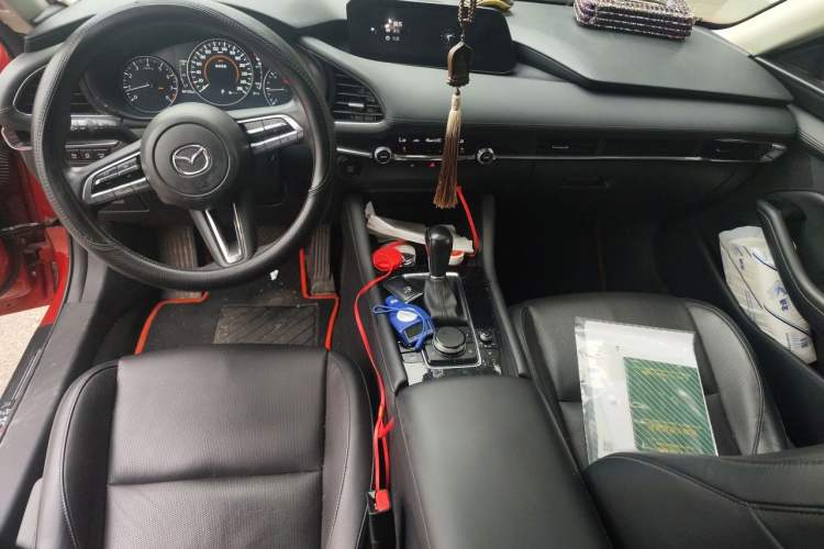 Used Mazda 3 Axela 2020 2.0L Automatic Zhiya Edition Center Console