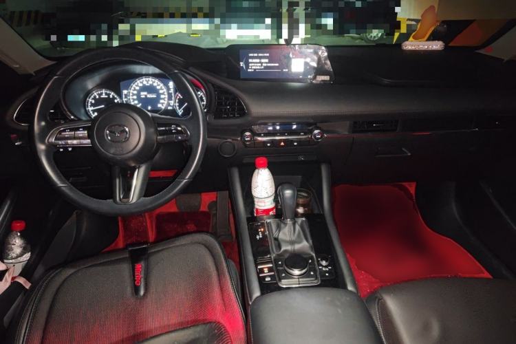 Used Mazda 3 Axela 2020 2.0L Automatic Zhiya Edition Center Console