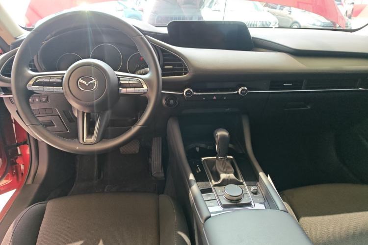 Used Mazda 3 Axela 2020 2.0L Automatic ZhiXuan Edition Center Console