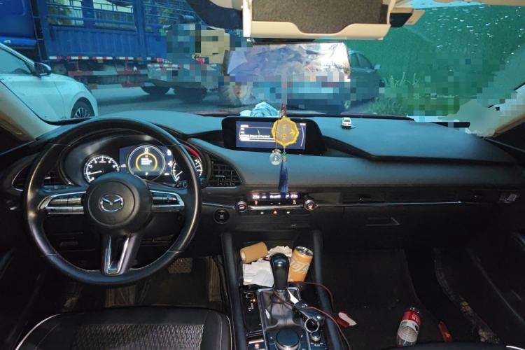 Used Mazda 3 Axela 2020 2.0L Automatic ZhiXuan Edition Center Console