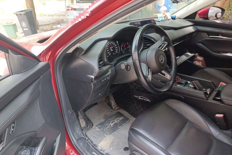 Used Mazda 3 Axela 2020 2.0L Automatic Zhiya Edition Driver Seat