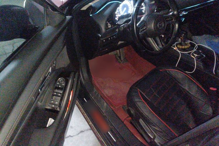 Used Mazda 3 Axela 2020 2.0L Automatic Zhiya Edition Driver Seat