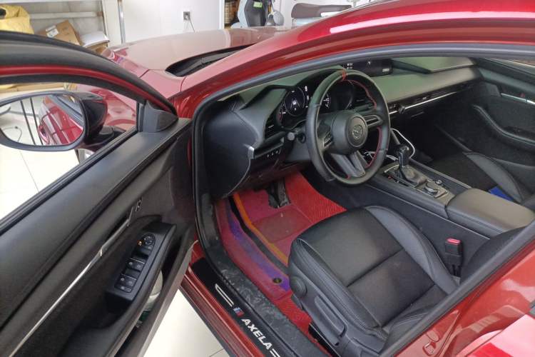 Used Mazda 3 Axela 2020 1.5L Automatic Zhiyue Sunroof Version Driver Seat