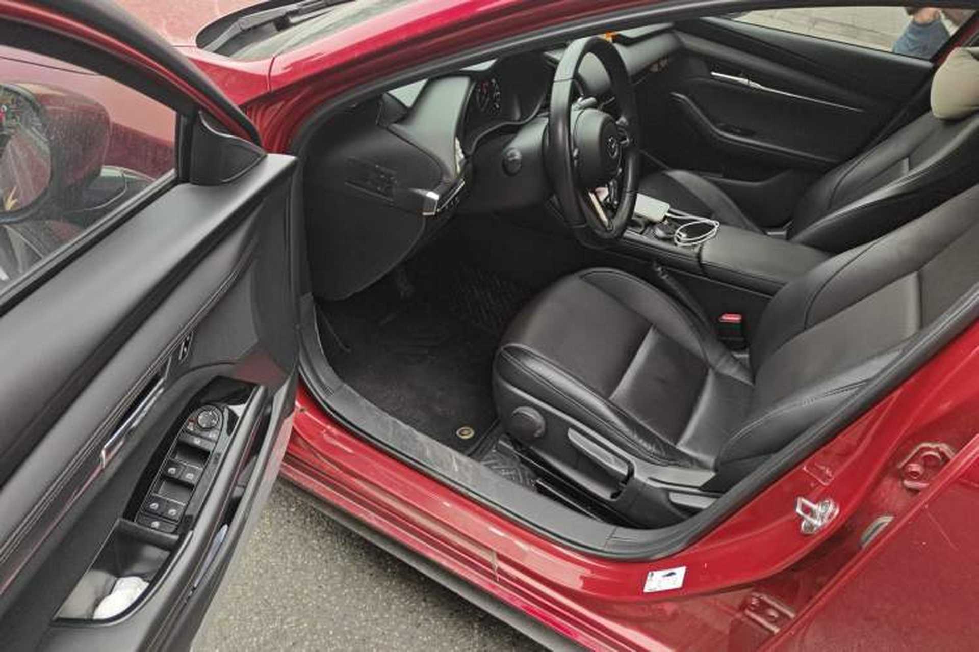 Used Mazda 3 Axela 2020 2.0L Automatic ZhiXuan Edition Driver Seat
