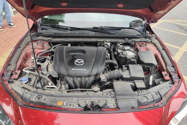 Used Mazda 3 Axela 2020 1.5L Automatic Luxury Version Engine Bay