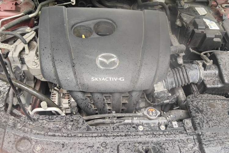 Used Mazda 3 Axela 2020 2.0L Automatic Zhiya Edition Engine Bay