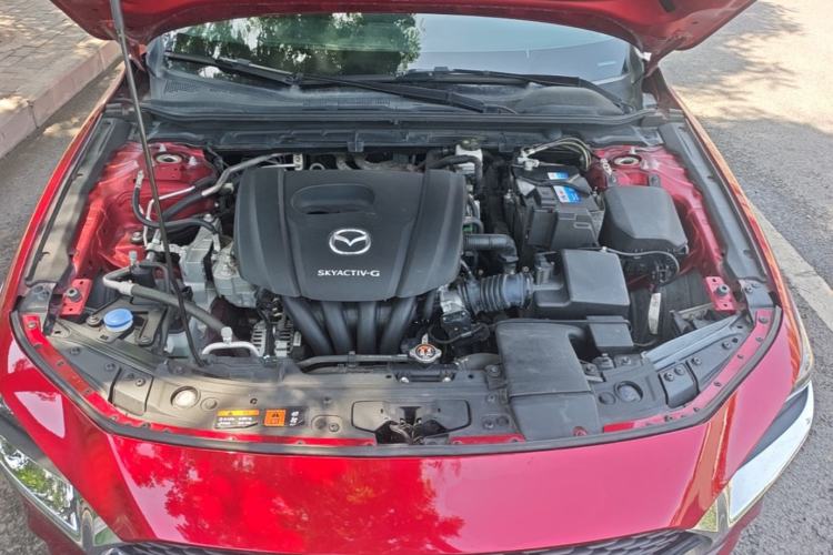 Used Mazda 3 Axela 2020 1.5L Automatic ZhiMei Edition Engine Bay