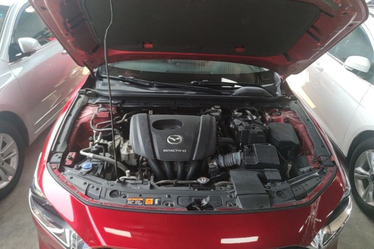 Used Mazda 3 Axela 2020 1.5L Automatic Luxury Version Engine Bay