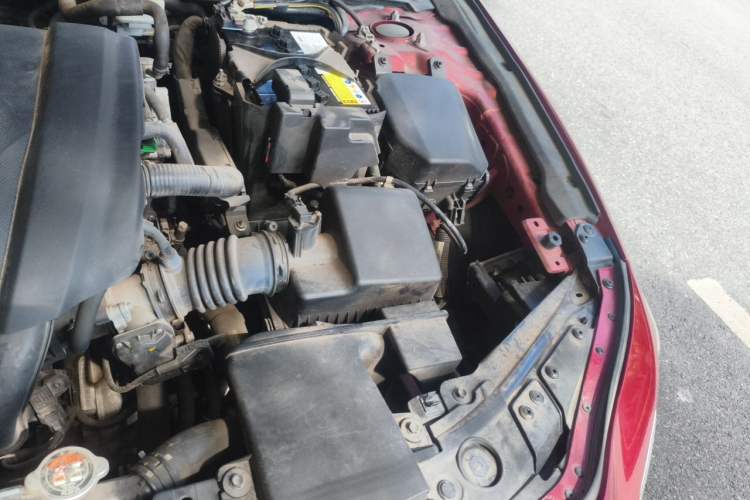 Used Mazda 3 Axela 2020 1.5L Automatic Luxury Version Engine Bay Left