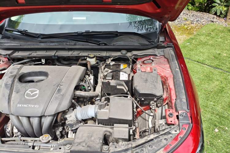 Used Mazda 3 Axela 2020 1.5L Automatic Luxury Version Engine Bay Left