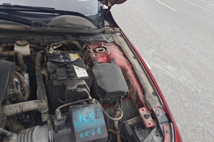 Used Mazda 3 Axela 2020 1.5L Automatic Luxury Version Engine Bay Left