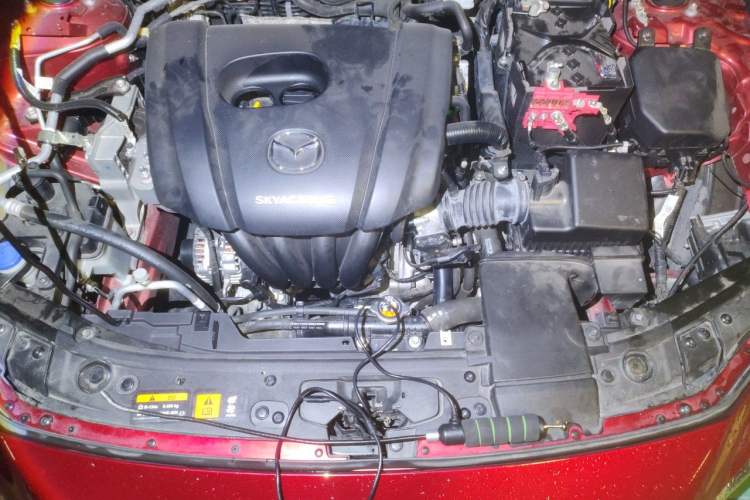 Used Mazda 3 Axela 2020 1.5L Automatic Luxury Version Engine Bay