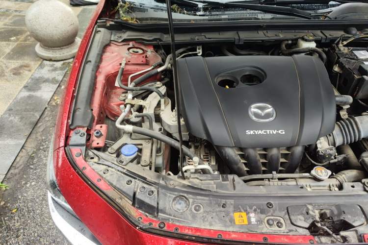 Used Mazda 3 Axela 2020 2.0L Automatic ZhiXuan Edition Engine Bay Right
