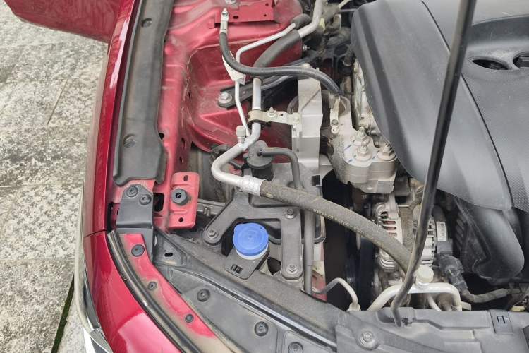Used Mazda 3 Axela 2020 1.5L Automatic ZhiMei Edition Engine Bay Right