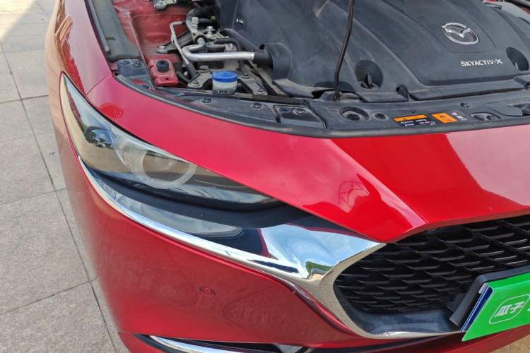 Used Mazda 3 Axela 2020 2.0L X Compression Ignition Prestige Version Engine Bay Right