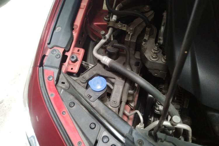 Used Mazda 3 Axela 2020 2.0L Automatic ZhiXuan Edition Engine Bay Right